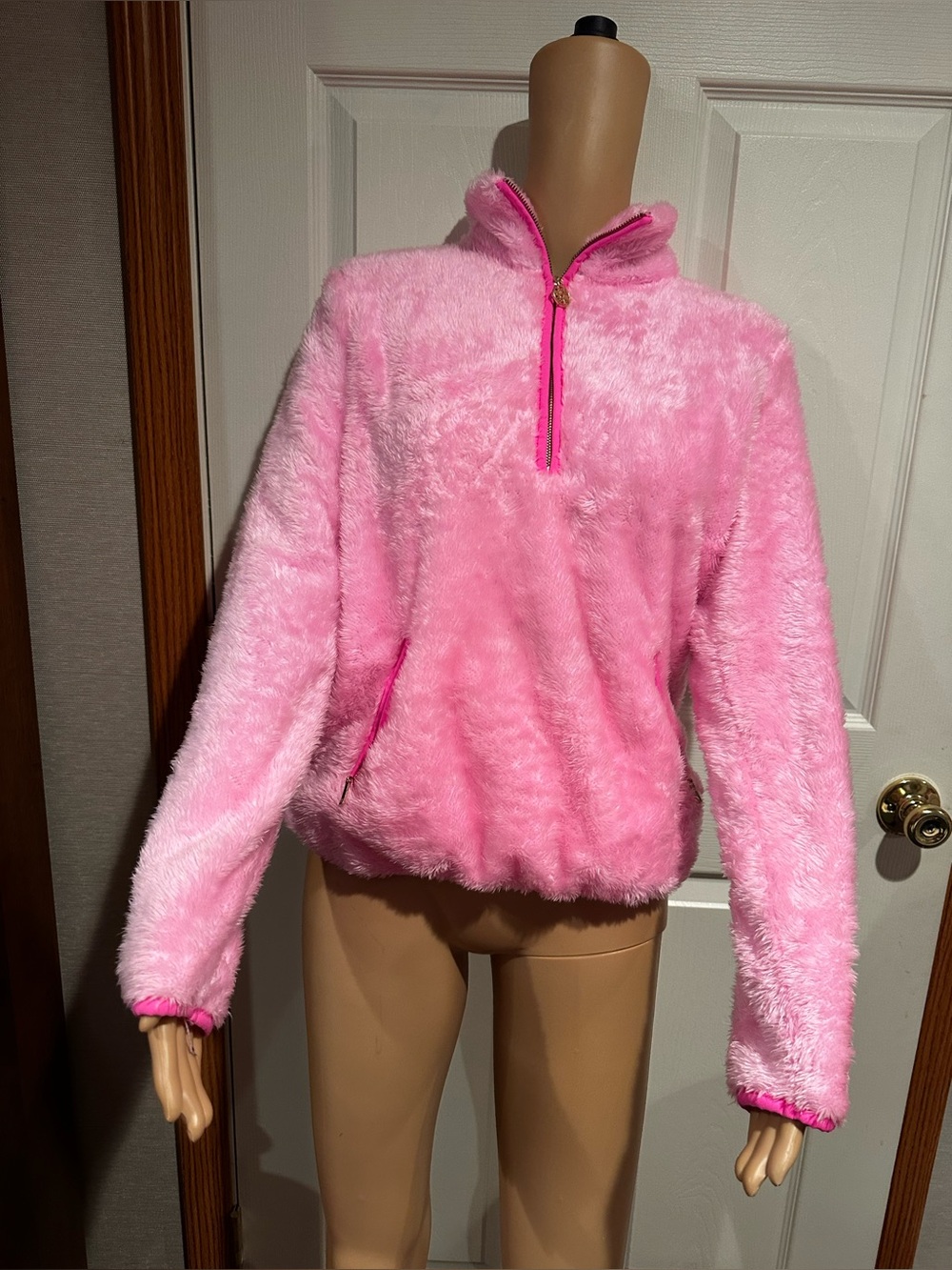 Lilly Pulitzer Skipper Sherpa Popover Baby Pink Plush V-Neck Half-Zip Sweater